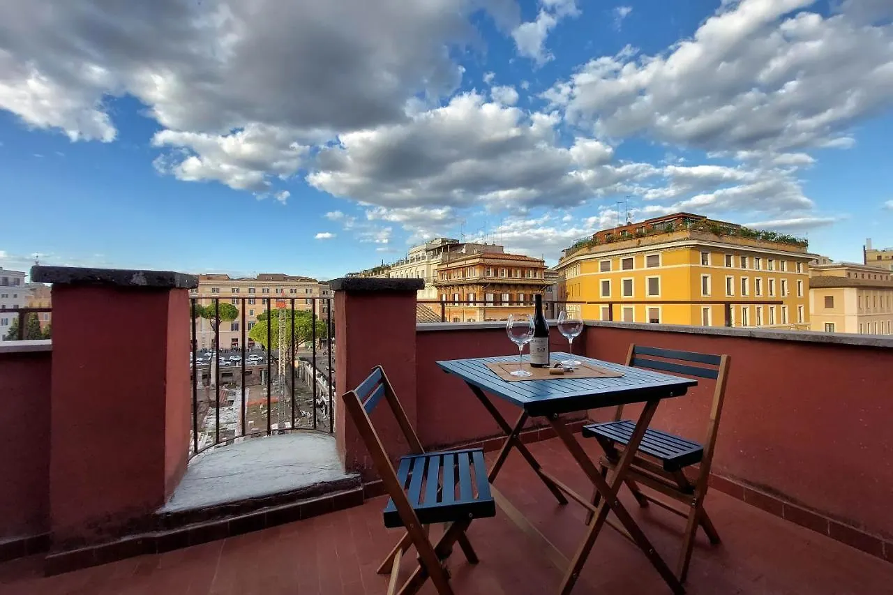 Torre Argentina - Panoramic Penthouse For 8 People With Wonderful Terrace Appartamento Roma